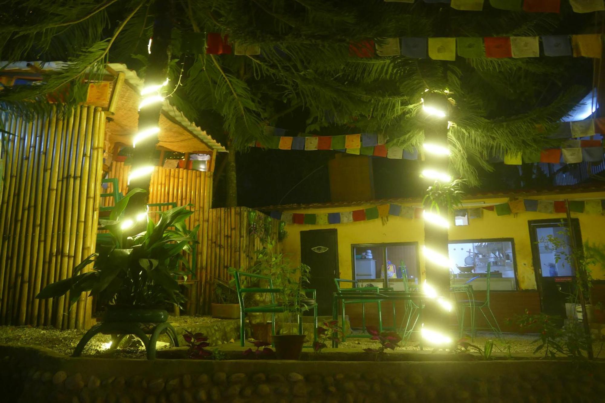 Nirvana Green Peace Home Catmandu Exterior foto