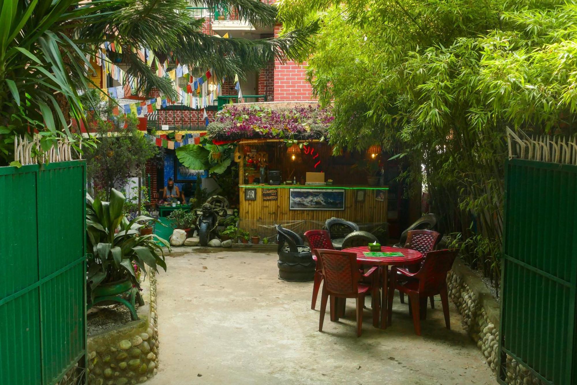 Nirvana Green Peace Home Catmandu Exterior foto